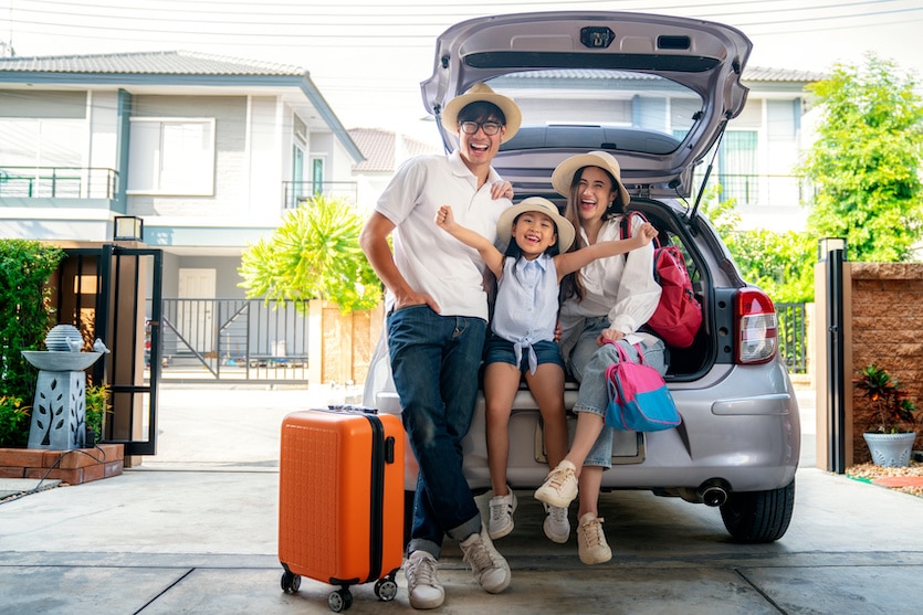 Family going to holiday on summer vacation